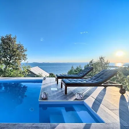 Golden Haven Luxe Bungalow Resort Murter Exterior photo