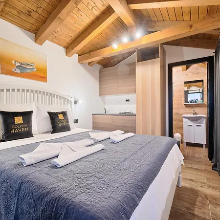 Golden Haven Luxe Bungalow Resort Murter Exterior photo