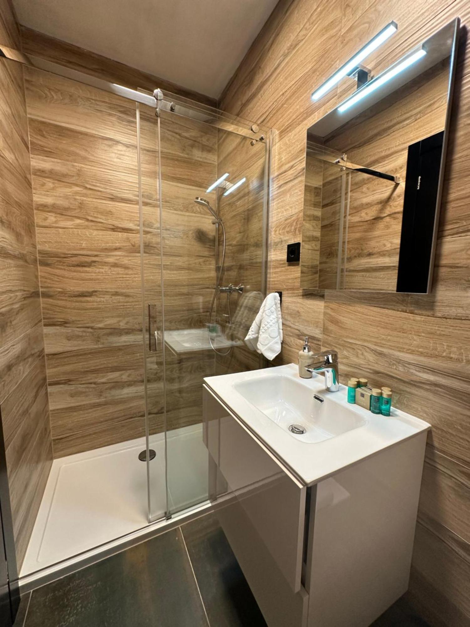 Golden Haven Luxe